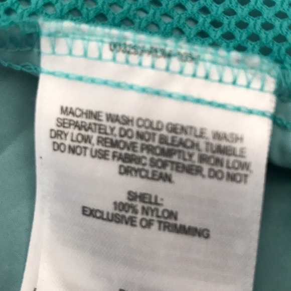 Colombia Light Windbreaker - Picture 6 of 8